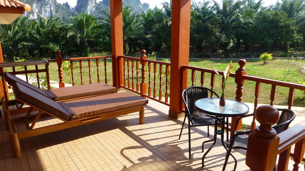 Khao Sok Jasmine Garden Resort - Sha Certified Khao Sok National Park 部屋 写真