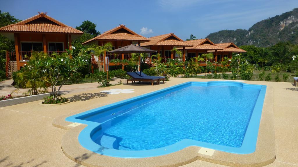 Khao Sok Jasmine Garden Resort - Sha Certified Khao Sok National Park エクステリア 写真