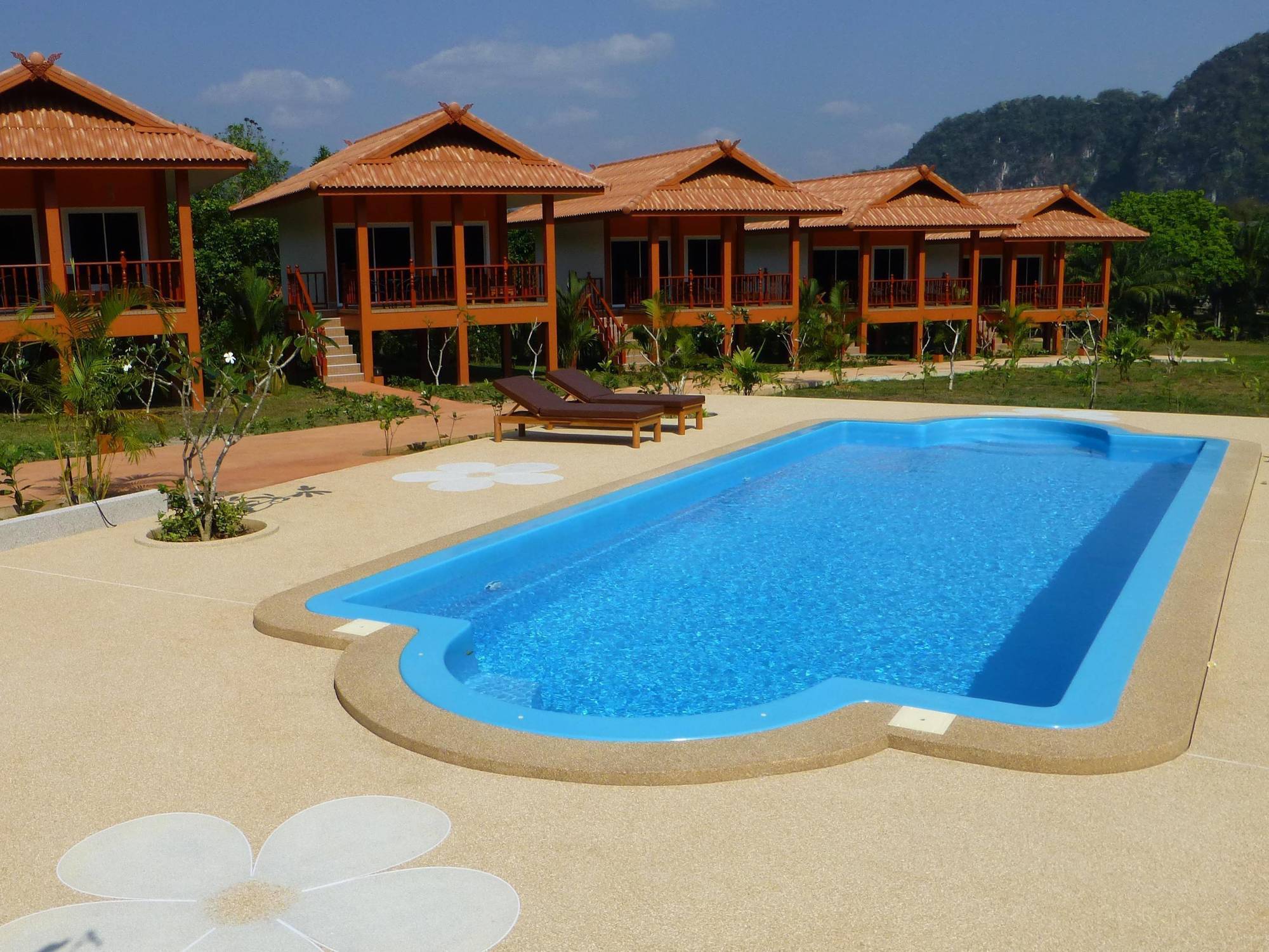 Khao Sok Jasmine Garden Resort - Sha Certified Khao Sok National Park エクステリア 写真