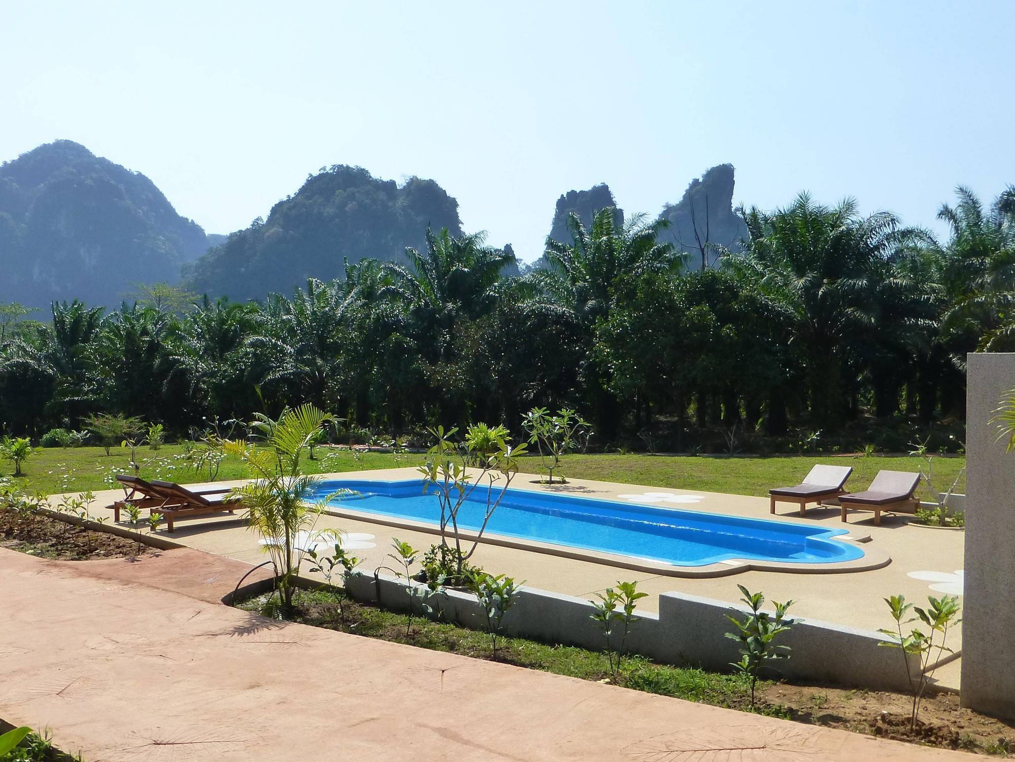 Khao Sok Jasmine Garden Resort - Sha Certified Khao Sok National Park エクステリア 写真